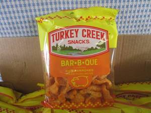 lot 285 image: (EC2) Case 12 Bags Bar-B-Que Fried ...