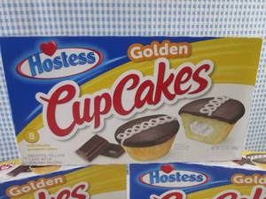lot 323 image: (B-1) 3 Boxes Hostess Golden Cup Ca...