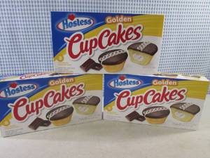lot 324 image: (B-1) 3 Boxes Hostess Golden Cup Ca...