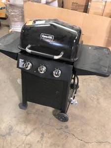 lot 15 image: Dyna-Glo 3-Burner Open Cart Propane Gas Grill in Black  Customer Returns See Pictures