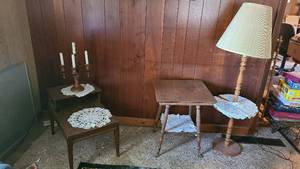 lot 176 image: Set of 3 wooden living room pieces ...