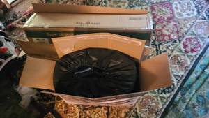 lot 177 image: Queen Inflatable bed and 2 smaller ...