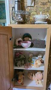 lot 152 image: Cabinet contents and top of pig kit...