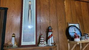 lot 132 image: Lighthouse decor and displays. A li...