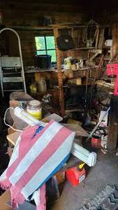 lot 104 image: Huge workshop lot with lots to go t...