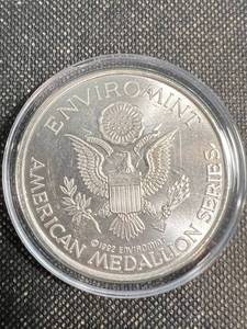 1 TROY OZ .999 FINE SILVER AMERICAN MEDALLION SERIES ROUND