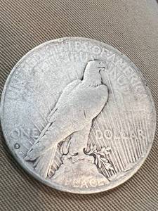 1935-S US SILVER PEACE DOLLAR