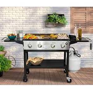 lot 7 image: Members Mark 4-Burner Outdoor Gas Griddle