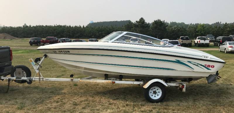 1994 GW Invader Bravo Boat w Homemade Trailer