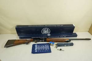lot 5 image: Beretta AL 390 Silver Mallard 28 12 Gauge Semi-Auto Shotgun