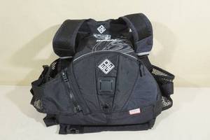 lot 121 image: Stohlquist Edge Adult Life Jacket LGXL