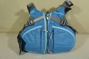 lot 122 image: Stohlquist Cruiser Womens Life Jacket XSSM