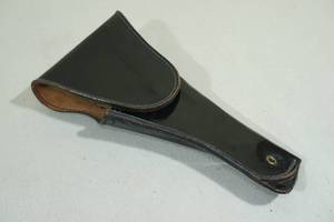 lot 147 image: Vintage Leather Handgun Holster
