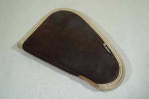 lot 149 image: Bucheimer 11.5 Gun Case