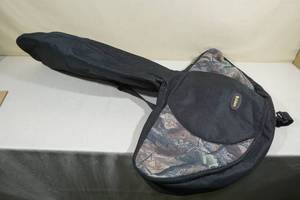 lot 151 image: Allen Recluse Crossbow Padded Camo Case