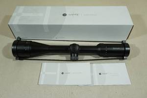 lot 12 image: Hawke Vantage 4-12 x 40 AO Mil Dot Rifle Scope