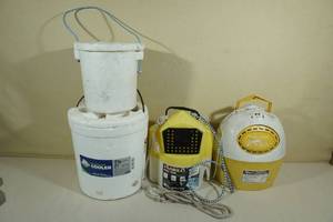 lot 162 image: 4 Assorted Minnow Buckets