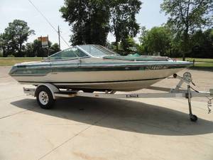 1988 Sea Ray Runabout MerCruiser & Eagle Bunk