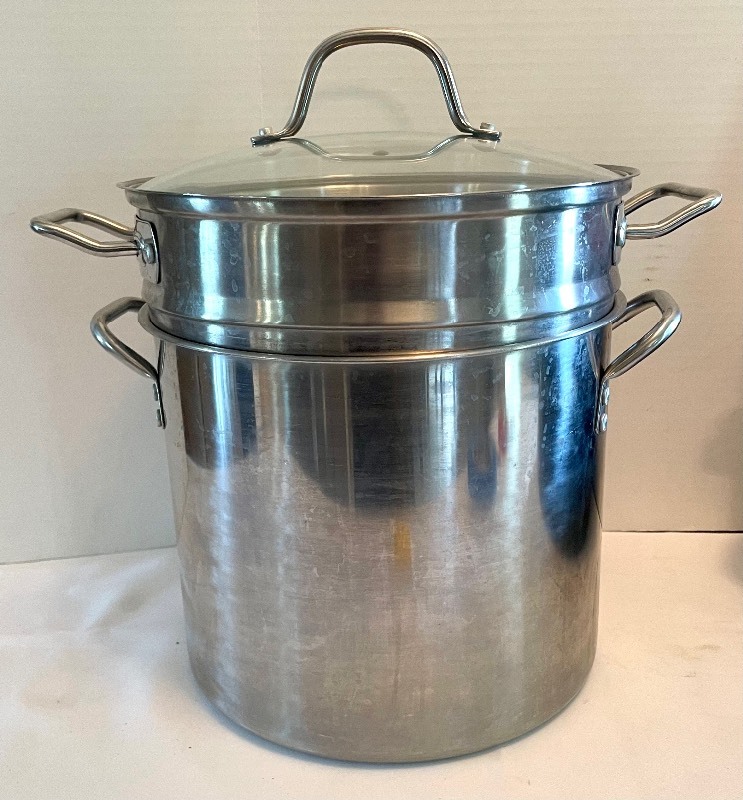 Sold at Auction: PRINCESS HOUSE 7 QT ROASTING PAN WITH LID