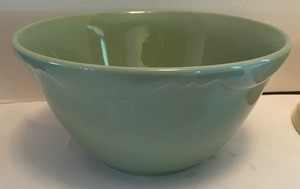 Pampered Chef and Hospitality Collection Dishware