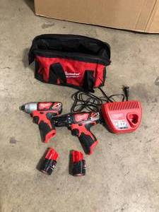 Milwaukee M12 12V Lithium-Ion Cordless Drill DriverImpact Driver Combo Kit w Two 1.5Ah Batteries, Charger Tool Bag (2-Tool) Customer Returns See Pictures