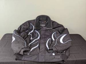 lot 53 image: Yamaha Jacket, Size L, Black & White