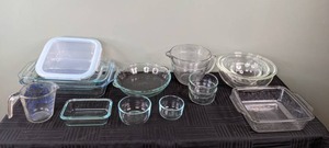 lot 40 image: Assortment of Glass Baking and Food Storage Items - Pampered Chef, Anchor, Pyrex, Crofton, and more