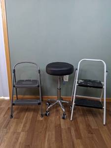 lot 87 image: Set of Two Step Ladders and Rolling Stool