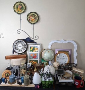 lot 79 image: Home Decor Clocks, Cynthia Rowley Frame, Casual Home Bowl, Candles, Picture Frames, & Much Much More