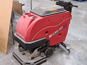 lot 8 image: Herc-u-lift Micro HD v2 26D Floor Scrubber