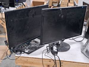 lot 192 image: Lot of (2) Samsung SyncMaster PX2370 24 Computer Monitor with Stand