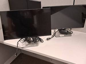 lot 220 image: Lot of (2) Dell 24 Computer Monitors