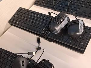 lot 236 image: Computer Accessories - (2) Wired Keyboards and (2) Wired Mice
