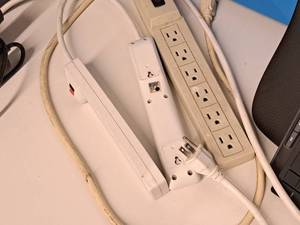 lot 242 image: Lot of (3) Power Strips
