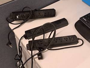 lot 243 image: Lot of (3) Power Strips