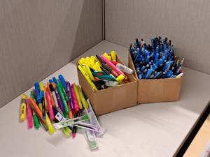 lot 332 image: Office Supplies - Pens, Markes