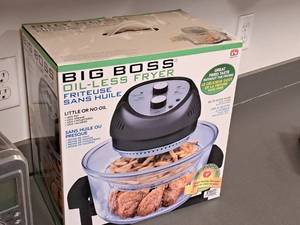 lot 373 image: Big Boss Oil-less Fryer (in original box)