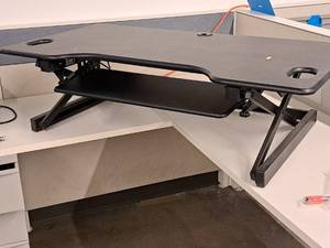 lot 294 image: Computer Desk Riser