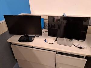 lot 295 image: Lot of (2) Computer Monitors
