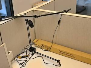 lot 701 image: Easel, (2) Desk Lights
