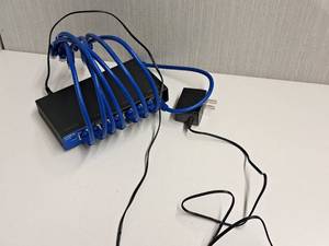 lot 692 image: Linksys 8-Port Ethernet Switch LGS108