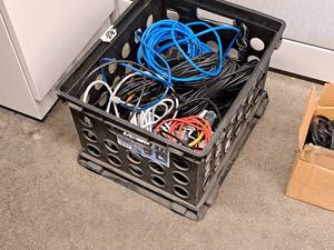 lot 695 image: Box of Cables