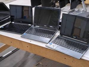 lot 497 image: Lot of (3) Acer 11 Laptop Computers