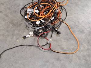 lot 533 image: Lot of  Misc. Cords