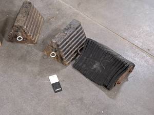 lot 535 image: Lot of (3) Rubber Wheel Chocks