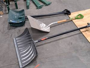 lot 546 image: (2) Snow Shovels, Snow Pusher, Scoop Shovel