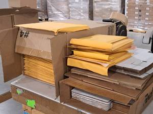 lot 582 image: Lot of  Assorted Box Flats and Packing Envelopes