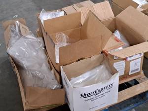 lot 597 image: Lot of (1 Pallet) Assorted Clear Plastic Bags