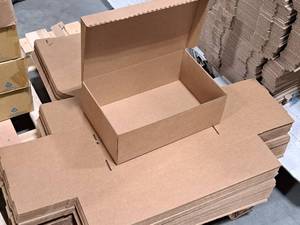 lot 608 image: Lot of (70-80) Cardboard Flats 13.5x8.5x5