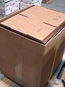 lot 611 image: Lot of (140) Uline Cardboard Flats S-18339 12x9x6
